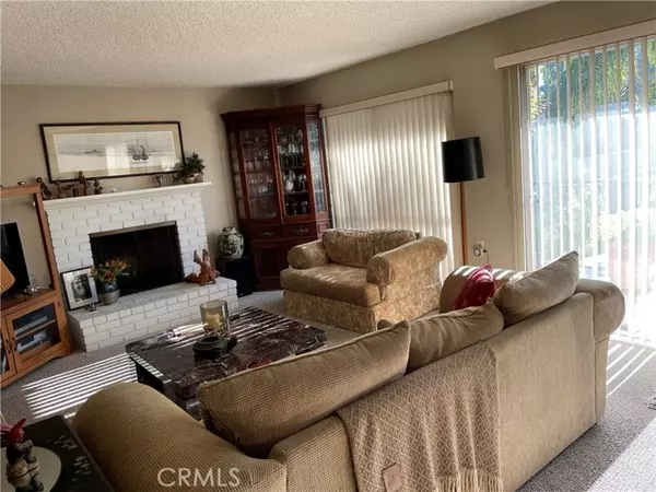 Laguna Woods, CA 92637,967 Calle Aragon #A