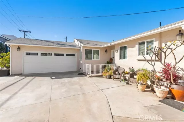 8091 Ellis Avenue, Huntington Beach, CA 92646