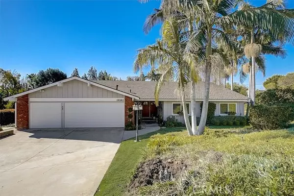 Yorba Linda, CA 92886,19182 Mccarthy Lane