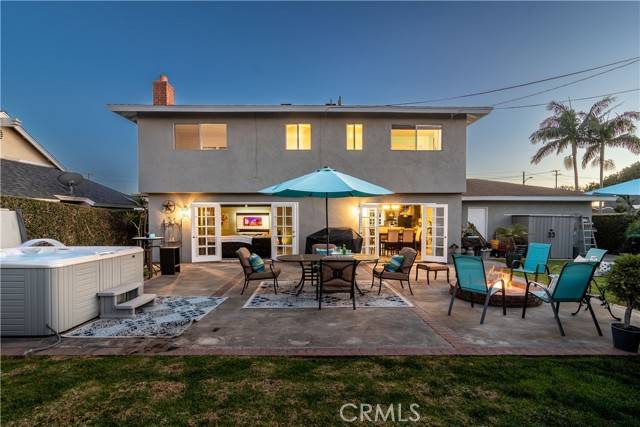 2038 Calvert Avenue, Costa Mesa, CA 92626