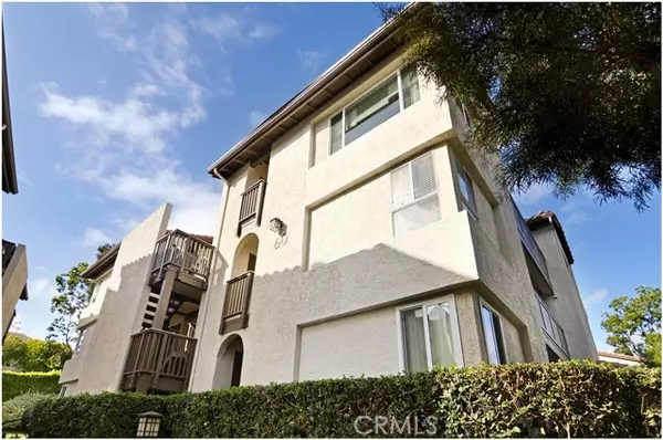 Dana Point, CA 92629,60 Corniche #G