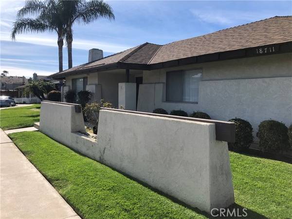 18711 Demion Lane, Huntington Beach, CA 92646