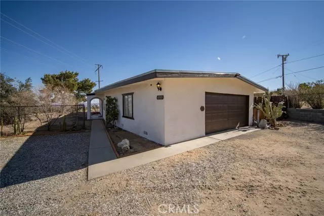 60515 Alta Loma Drive, Joshua Tree, CA 92252