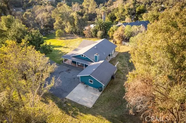 1856 Gird Road, Fallbrook, CA 92028