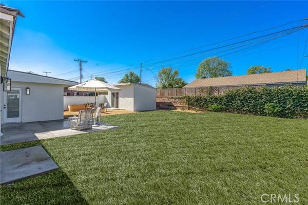 2079 Continental Avenue, Costa Mesa, CA 92627