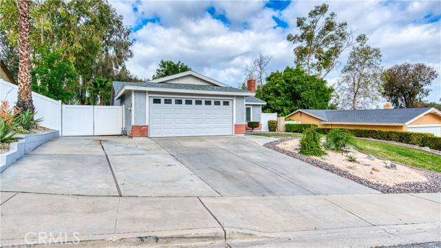 2352 Mcneil Circle, Corona, CA 92882