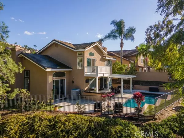 903 S Creekview Lane, Anaheim Hills, CA 92808