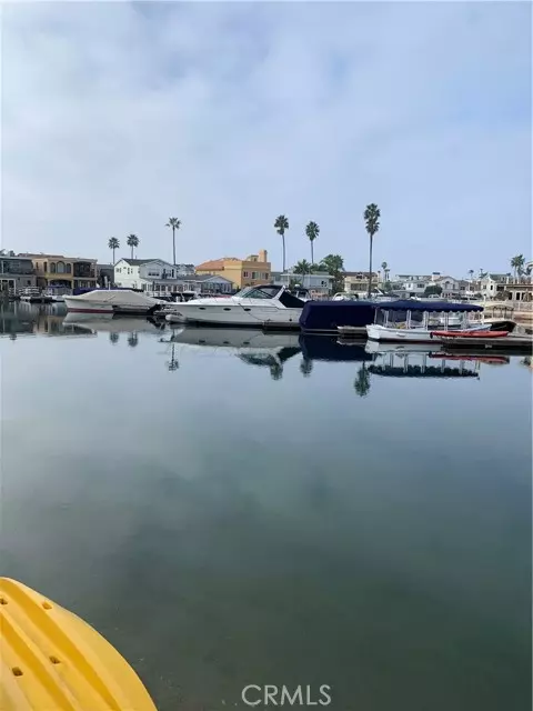 Newport Beach, CA 92663,20 Balboa