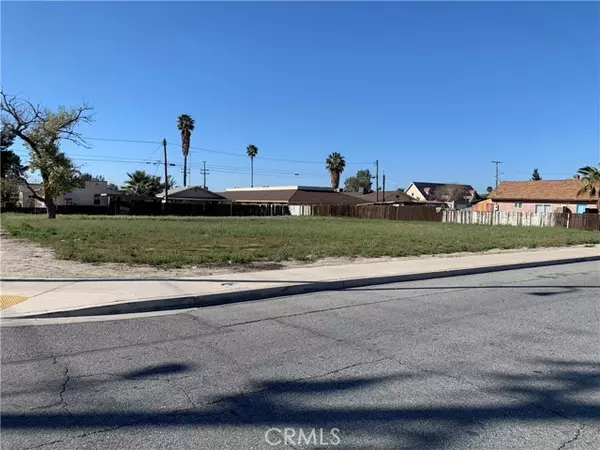 San Jacinto, CA 92583,284 E 5th