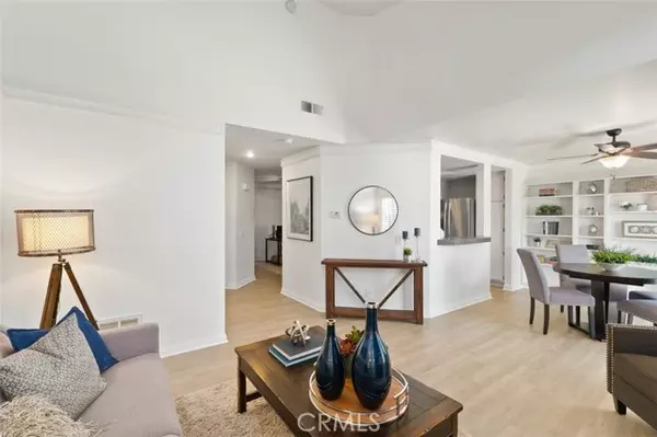 Rancho Santa Margarita, CA 92688,40 Vista La Cuesta