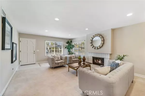 Yorba Linda, CA 92886,4414 Via De La Plaza