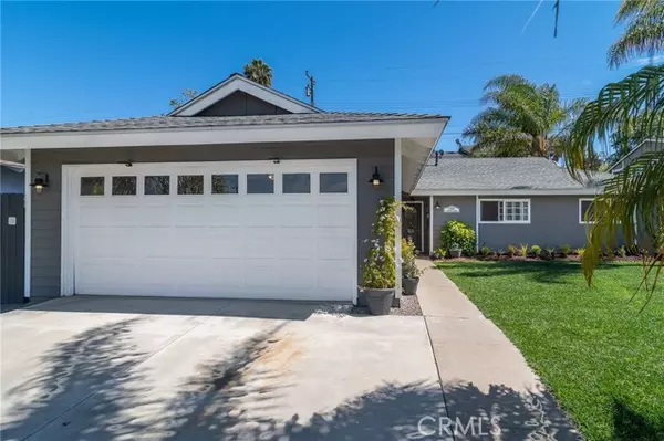 Huntington Beach, CA 92647,17682 Forest Lane