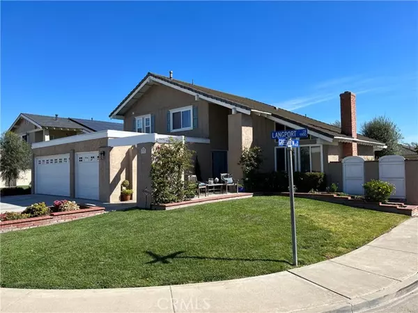 Huntington Beach, CA 92649,5902 Langport Circle