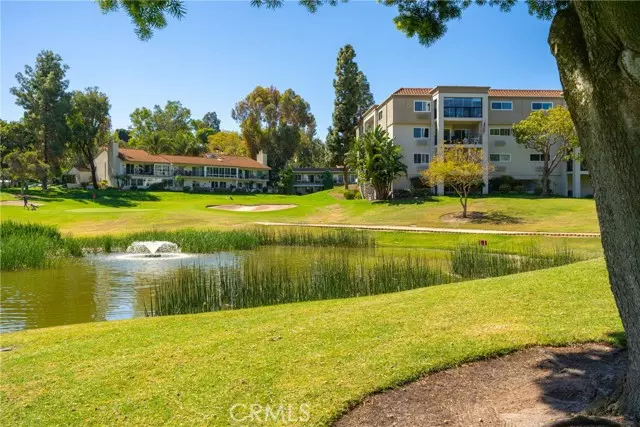 5510 Paseo del Lago W #1G, Laguna Woods, CA 92637