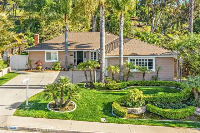 Laguna Niguel, CA 92677,25212 Adelanto Drive