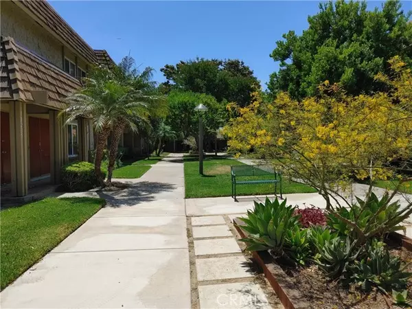 18248 Muir Woods Court, Fountain Valley, CA 92708