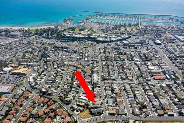 Dana Point, CA 92629,33772 St Of The Copper Lan #B