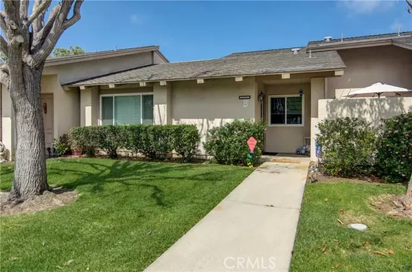 8886 Plumas Circle #1122B, Huntington Beach, CA 92646