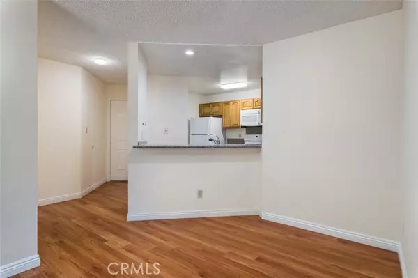 San Diego, CA 92122,7525 Charmant Drive #113