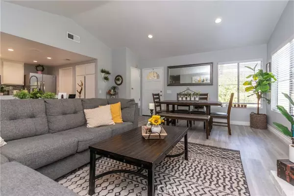 Rancho Santa Margarita, CA 92688,54 Vista La Cuesta