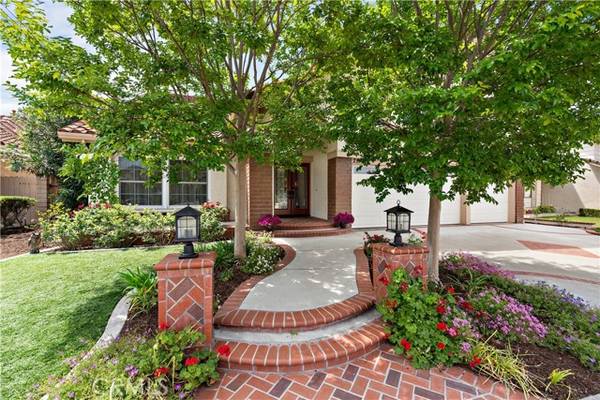 25172 Calle Del Lago, Lake Forest, CA 92630