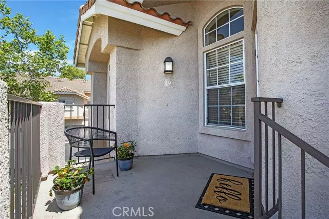 Rancho Santa Margarita, CA 92688,19 Carmesi