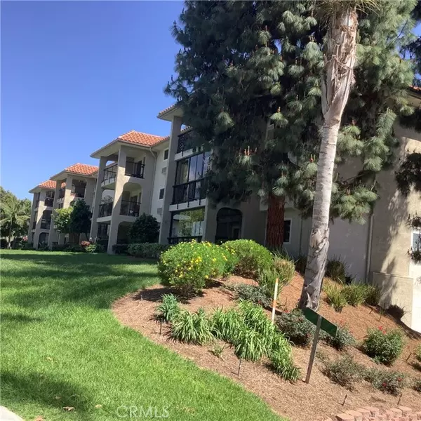 3243 San Amadeo #1E, Laguna Woods, CA 92637