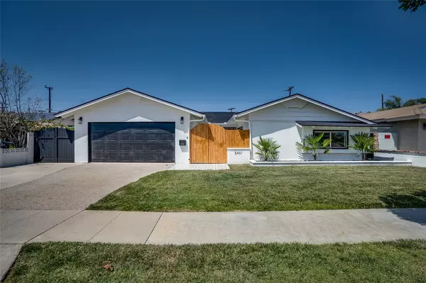 5461 Meadowlark Drive, Huntington Beach, CA 92649