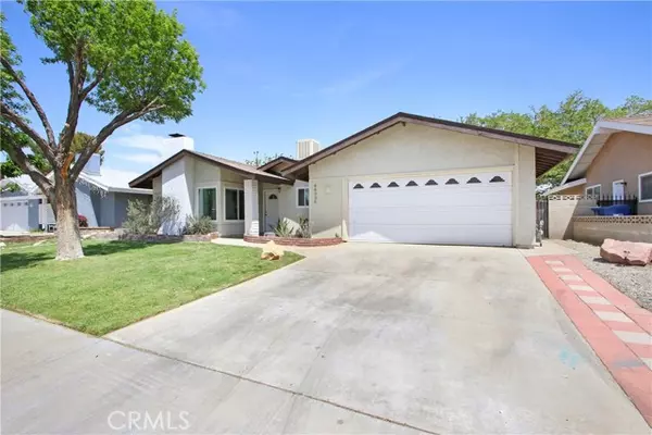 44934 Hanstead Avenue, Lancaster, CA 93535