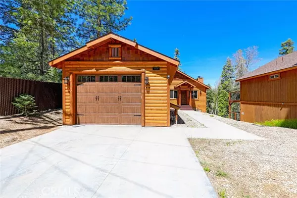 820 Ravine Road, Big Bear Lake, CA 92315