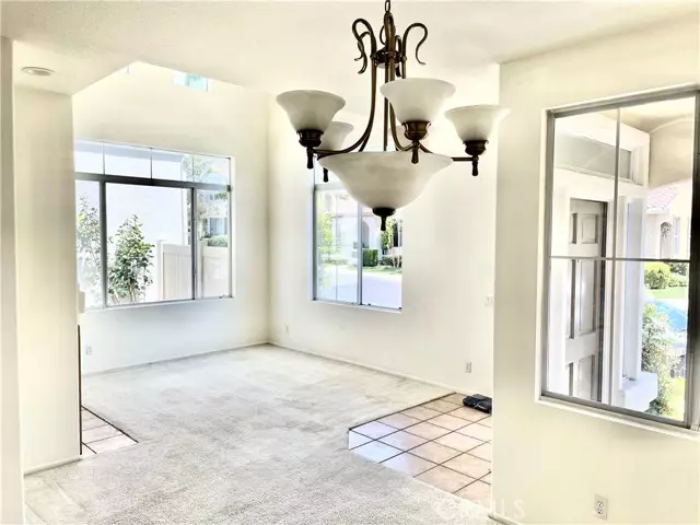 Rancho Santa Margarita, CA 92688,4 Paseo Pensamiento