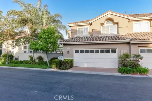 Yorba Linda, CA 92887,5450 Christopher Drive #76