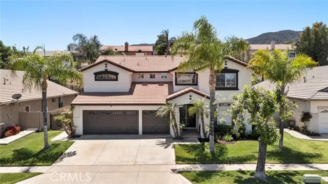 664 Rembrandt Circle, Corona, CA 92882