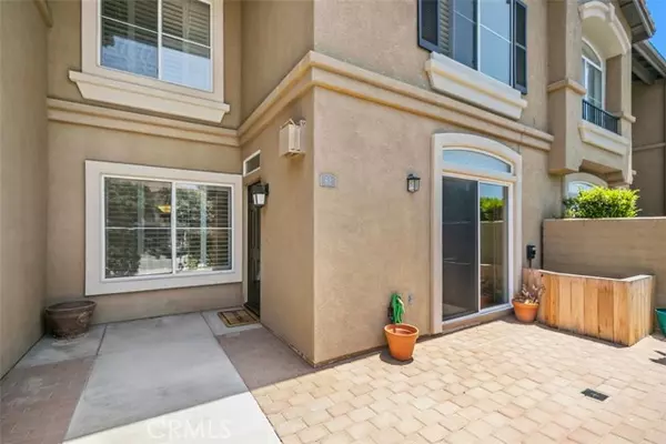 62 Vellisimo Drive, Aliso Viejo, CA 92656