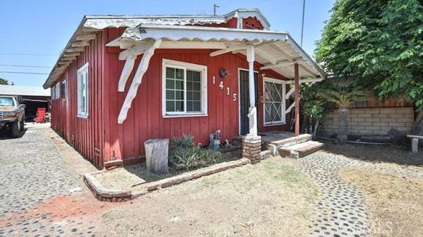 1435 E Cruces Street, Wilmington, CA 90744