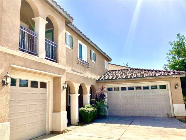 14065 Silent Stream Ct, Eastvale, CA 92880