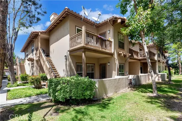 Rancho Santa Margarita, CA 92688,86 Abrigo