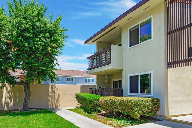 12200 Montecito Road #H208, Seal Beach, CA 90740