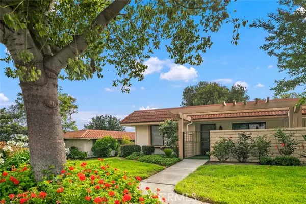 Laguna Woods, CA 92637,3126 Via Serena North #D