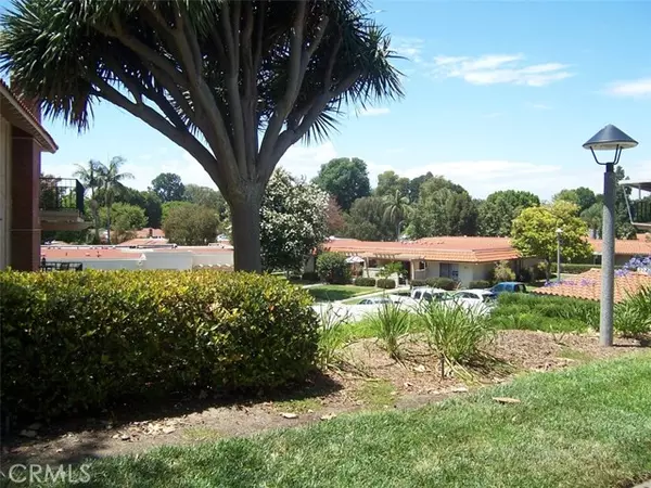 Laguna Woods, CA 92637,3014 Via Buena Vista# N