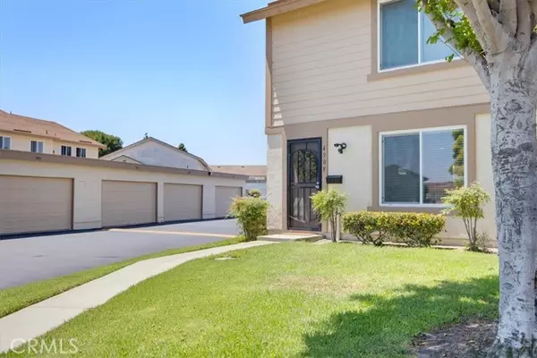 Santa Ana, CA 92707,430 Carriage Drive #F