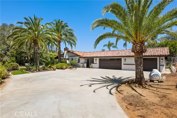 1211 Pleiades Drive, Vista, CA 92084