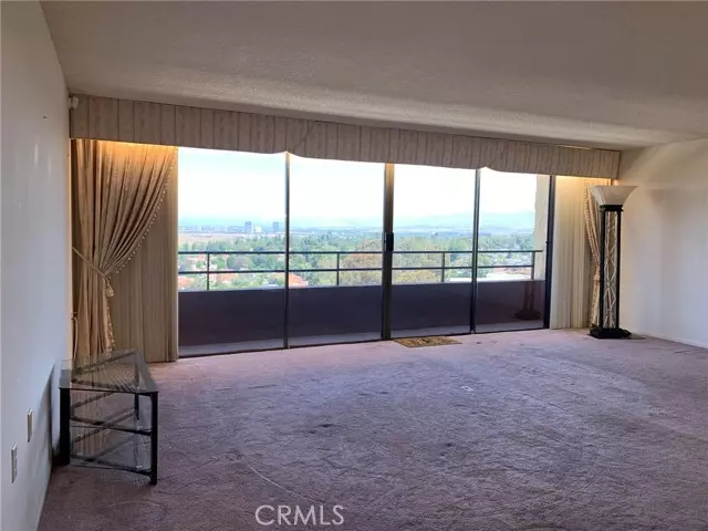 24055 Paseo Del Lago #805, Laguna Woods, CA 92637