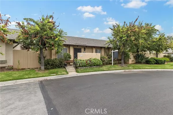 22922 Caminito Nicosia #44, Laguna Hills, CA 92653