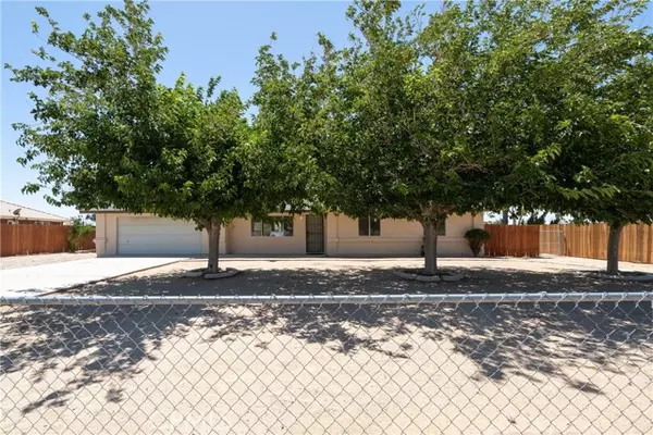 11890 10th Avenue, Hesperia, CA 92345