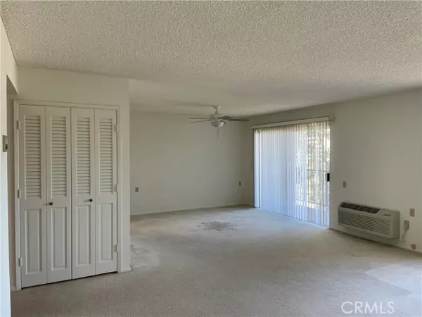 Laguna Woods, CA 92637,3335 Punta Alta #2E