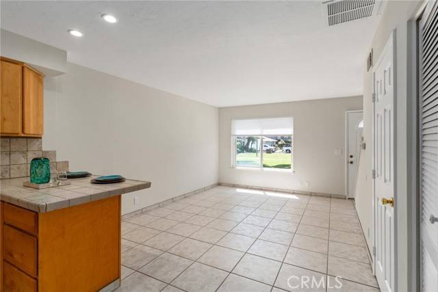 Huntington Beach, CA 92646,19861 Claremont Lane