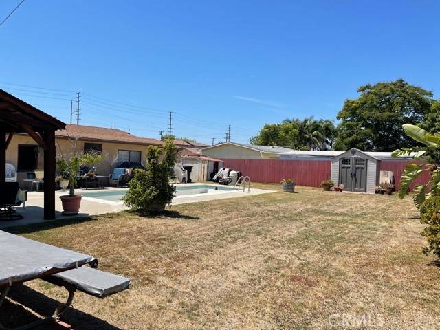 14572 Purdy Street, Midway City, CA 92655