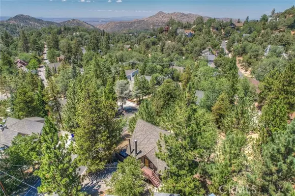 Lake Arrowhead, CA 92352,27318 Matterhorn Drive