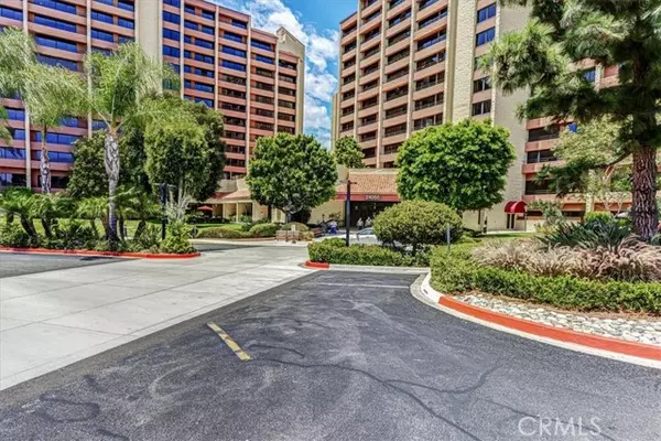 24055 Paseo Del Lago #562, Laguna Woods, CA 92637